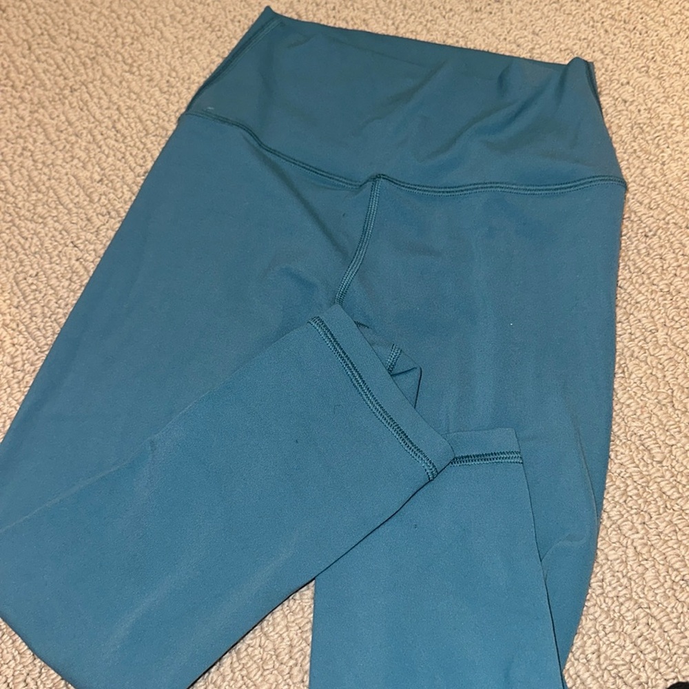 Athleta transcend capri leggings